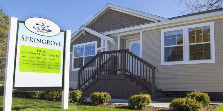 17103 Detroiter Avenue ~ 021 Davisburg MI 48350
