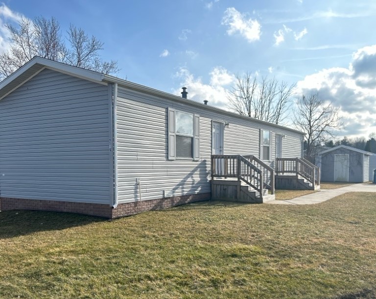 9516 Lewis Drive Davisburg ~ Site 301 Davisburg MI 48350