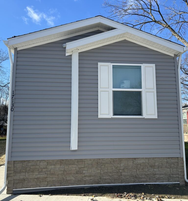 17130 Kropf Avenue~ Site 63 Davisburg MI 48350