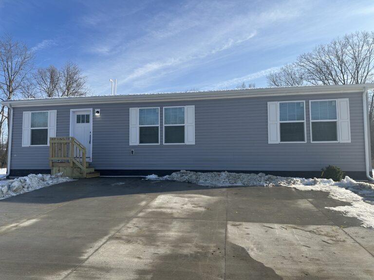 3787 Shoreham Street ~ Site 345 Jackson MI 49201