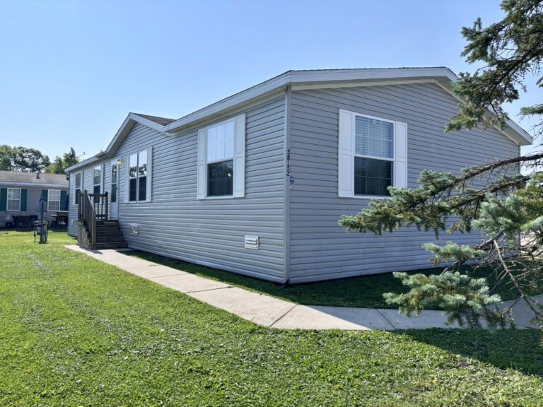 58152 Meadow Creek Blvd New Haven MI 48048