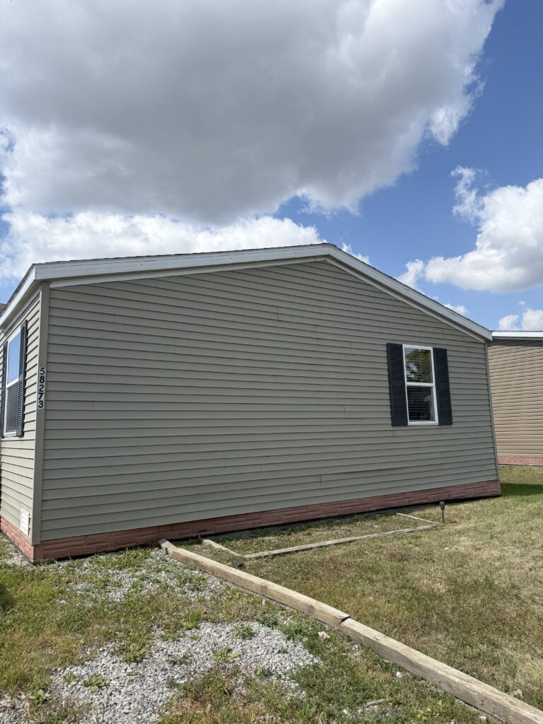 58273 Meadow Creek Blvd New Haven MI 48048