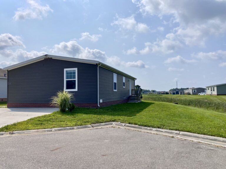 33168 Rose Bush Court New Haven MI 48048