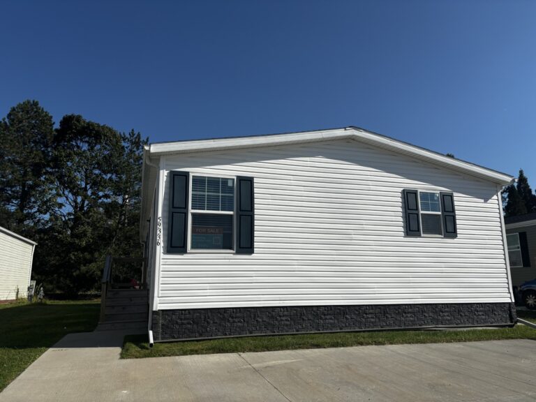 59336 Cary Lane New Haven MI 48048