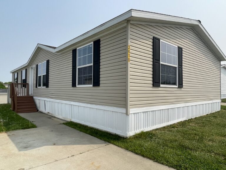 2610 Lexington Court Potterville MI 48876
