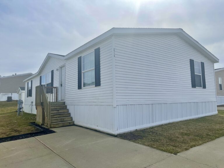 2713 Patrick Henry Potterville MI 48876