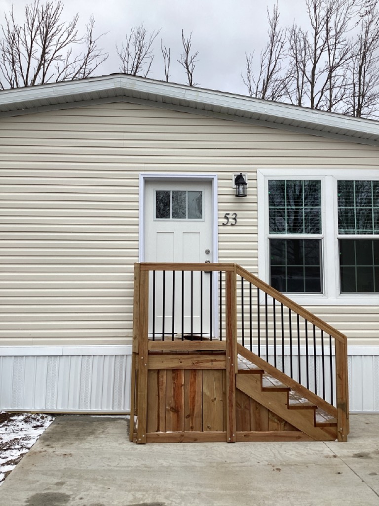53 Locust Dr Hamlin NY 14464