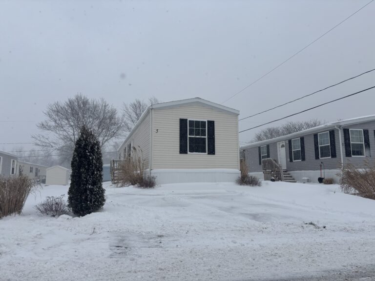 5 Farmingdale Drive Hamlin NY 14464