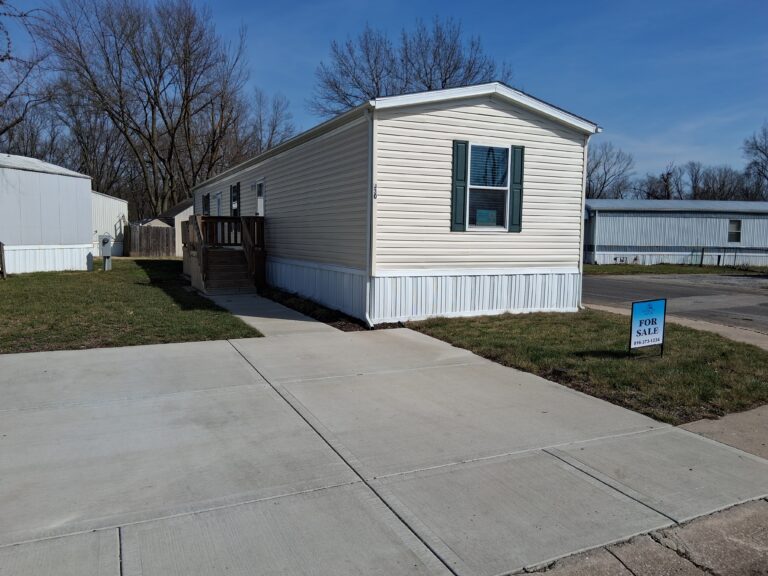 17311 E US Hwy 40 ~ Site J30 Independence MO 64055