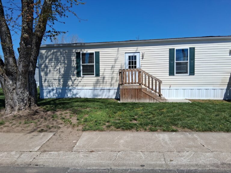 17311 E US Hwy 40 ~ Site J33 Independence MO 64055