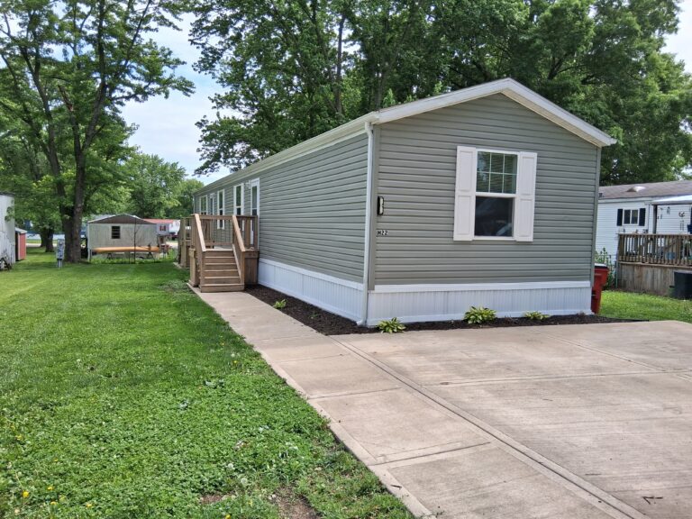 17311 E US Hwy 40 ~ Site H22 Independence MO 64055