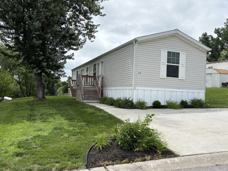 17311 E US Hwy 40 ~ Site A39 Independence MO 64055