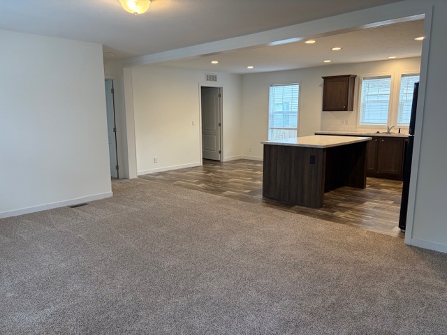 1199 E SANTA FE.. Gardner KS 66030