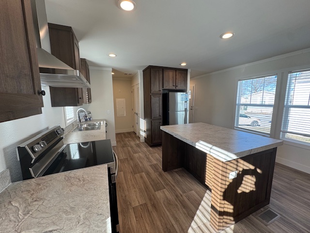 1049 BUFFALO TRAIL Gardner KS 66030