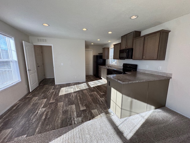 1199 E SANTA FE Gardner KS 66030