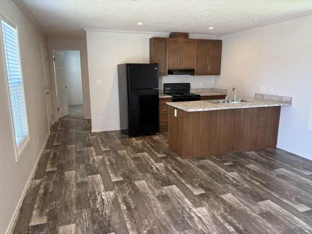 1199 E SANTA FE Gardner KS 66030