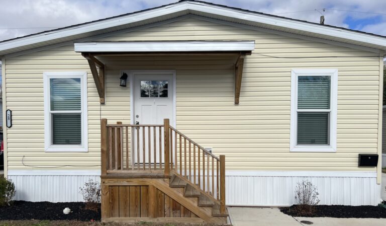 28 Harway Dr Rochester NY 14625