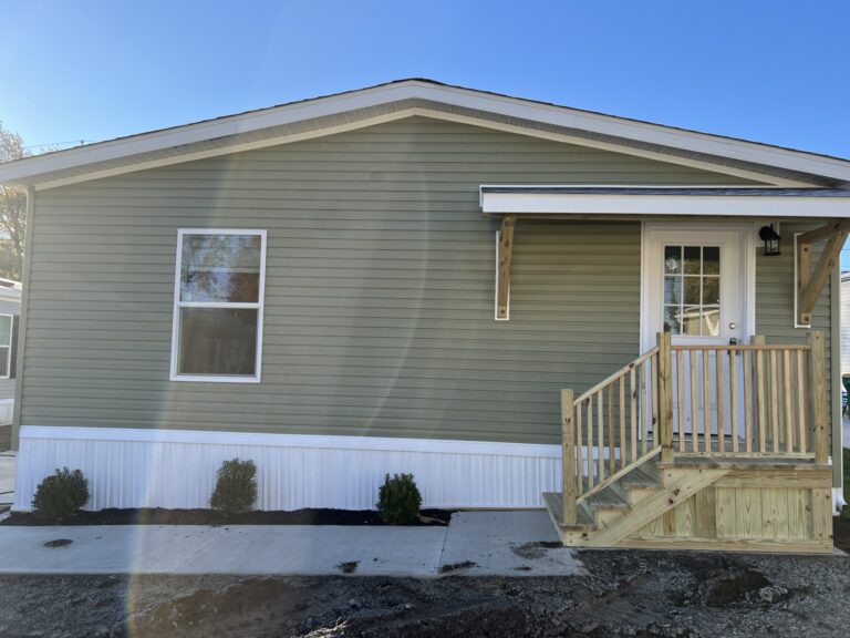 33 Penview Dr Rochester NY 14625