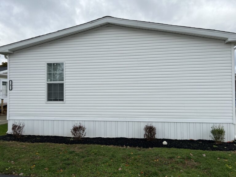 3 Skyway Dr Rochester NY 14625