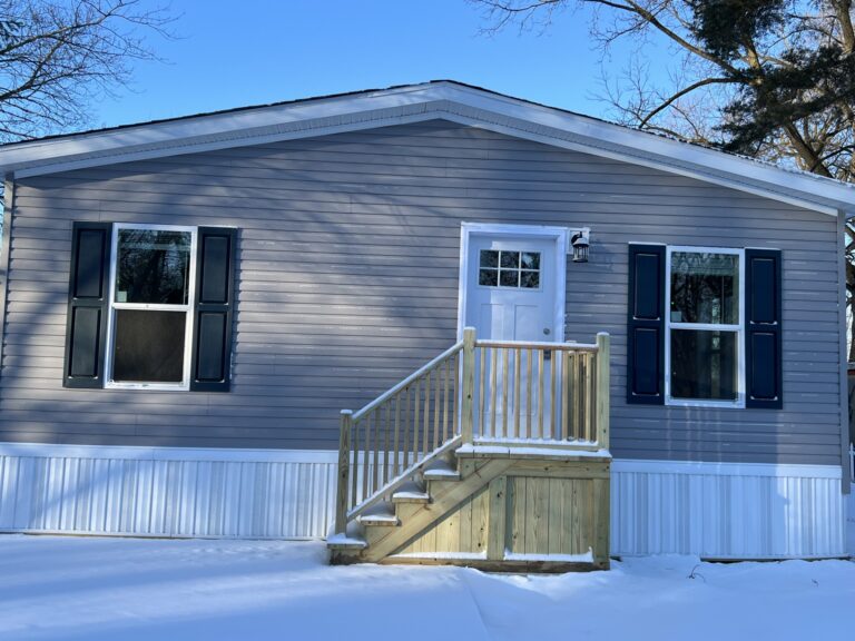 15 Clove Dr Rochester NY 14625