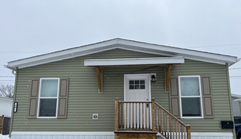 16 Arbor Dr Rochester NY 14625