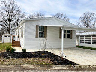 17 Scenic Drive Olmsted Township OH 44138