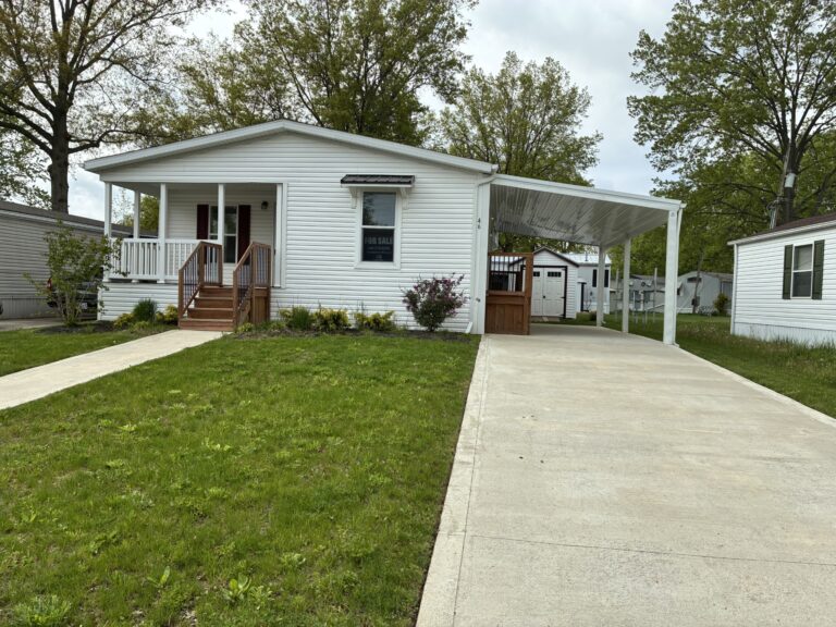 46 Parkway Drive Olmsted Township OH 44138