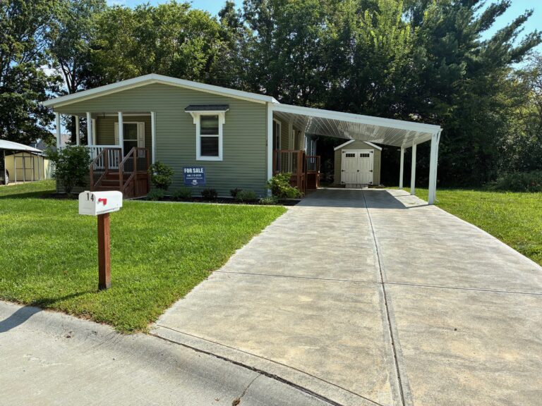 14 Michael Drive Olmsted Township OH 44138