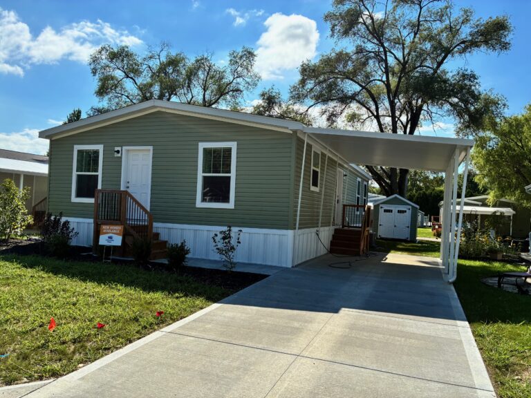 49 Flagler Drive Olmsted Township OH 44138