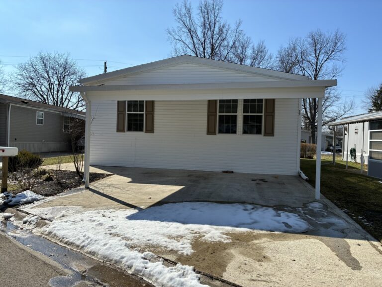 17 Scenic Drive Olmsted Township OH 44138
