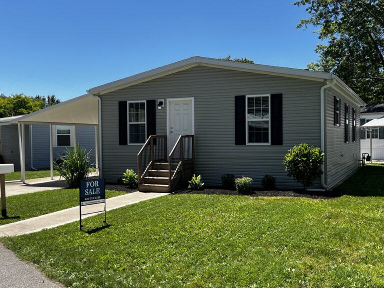 3 Peach Steet Olmsted Township OH 44138